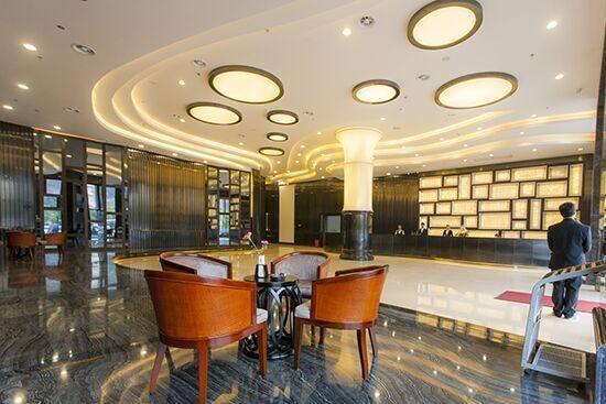Golden Palm Hotel Джухай Екстериор снимка